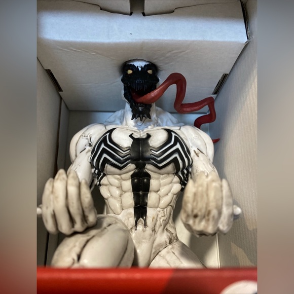 šMarvel Anti-Venom Video Game Controller & Phone Holder New! - Picture 2 of 8